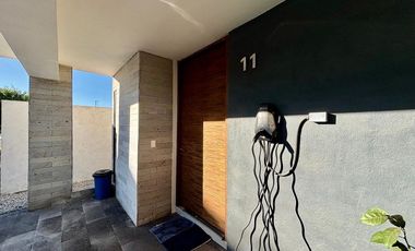 Casa en Venta en Parques Vallarta, Coto Cedro, Solares. Casa con Roof Garden