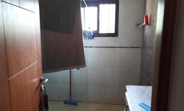 Fracción y casa en Venta Gorina