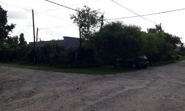 Fracción y casa en Venta Gorina