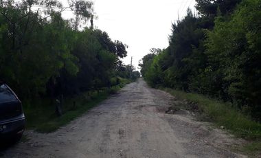 Fracción y casa en Venta Gorina