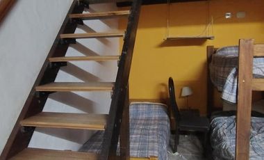 Viví en la Costa y que tu casa también genere ingresos – Casa   2 dúplex en block