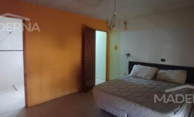 Viví en la Costa y que tu casa también genere ingresos – Casa   2 dúplex en block