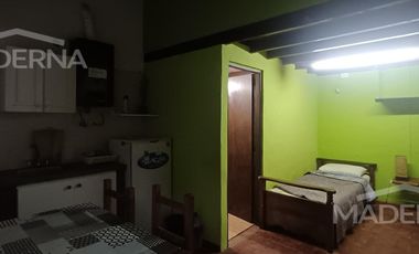 Viví en la Costa y que tu casa también genere ingresos – Casa   2 dúplex en block