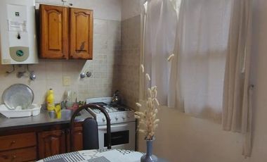 Viví en la Costa y que tu casa también genere ingresos – Casa   2 dúplex en block