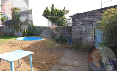 Casa en Temperley con 3 dormitorios, a 3 cuadras de Pasco!
