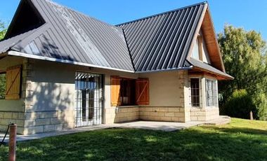 Venta Cabaña 2 Dorm en Costa del lago, Villa Pehuenia (La Peninsula)