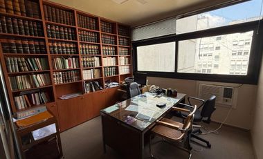 Oficina en Tribunales