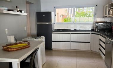 Casa en Sangara