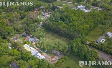 VENTA TERRENO -ESQUINA SOBRE SOR TERESA - CORREDOR COMERCIAL - ZONA PILARÁ - .