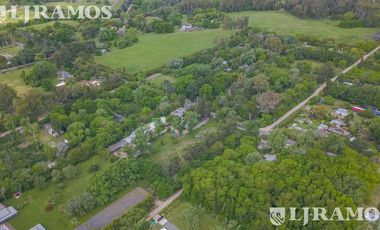 VENTA TERRENO -ESQUINA SOBRE SOR TERESA - CORREDOR COMERCIAL - ZONA PILARÁ - .