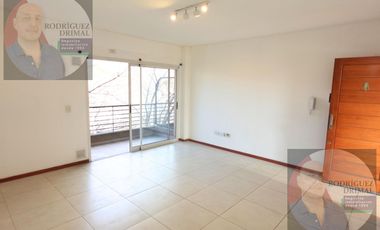 Departamento 2 ambientes a 5 cuadras de la estación de Banfield - APTO CRÉDITO