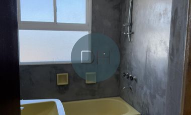 Departamento de 3 dormitorios en Venta - La Plata