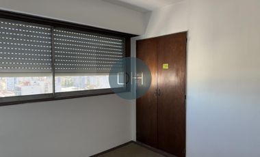Departamento de 3 dormitorios en Venta - La Plata