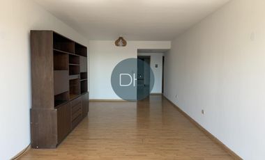 Departamento de 3 dormitorios en Venta - La Plata