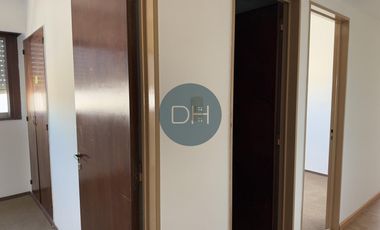 Departamento de 3 dormitorios en Venta - La Plata