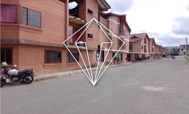 Arriendo local comercial en El Carmen de Viboral