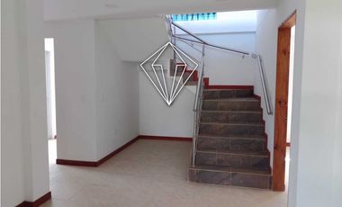 FINCA EN ARRIENDO EN EL CARMEN DE VIBORAL