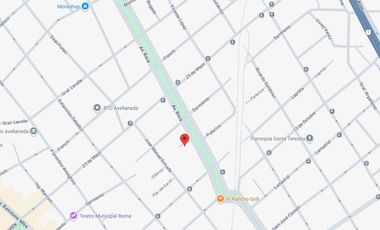 PH de cinco ambientes en dos plantas a Reciclar en Venta en Avellaneda