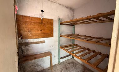 PH de cinco ambientes en dos plantas a Reciclar en Venta en Avellaneda