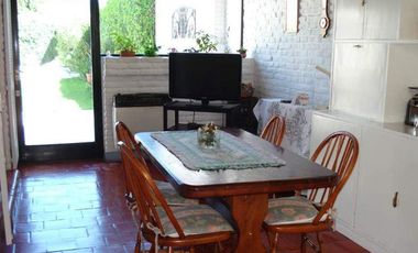 Chalet en Azul con pileta