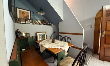 PH cuatro ambientes a la venta en Sarandi apto credito