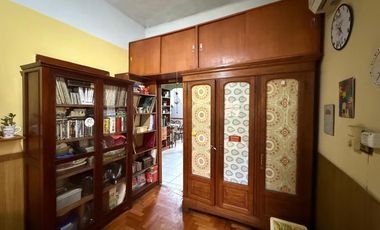 PH cuatro ambientes a la venta en Sarandi apto credito