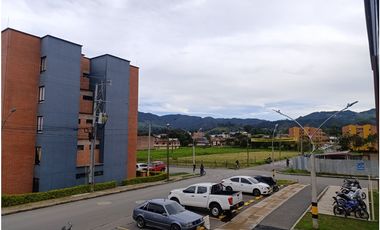 Arriendo local comercial en La Ceja- punto estrátegico.