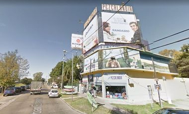 Edificio comercial en venta sobre colectora Vicente López