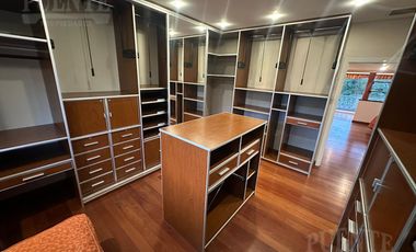 Importante casa en venta en Saint Thomas Sur 4 dormitorios   Escritorio y dependencias