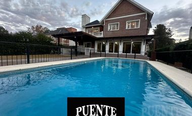 Importante casa en venta en Saint Thomas Sur 4 dormitorios   Escritorio y dependencias