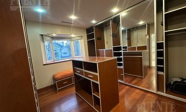 Importante casa en venta en Saint Thomas Sur 4 dormitorios   Escritorio y dependencias