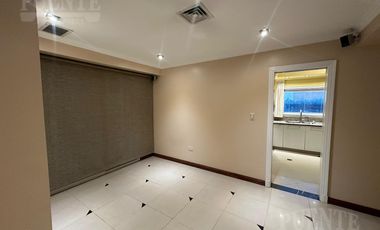 Importante casa en venta en Saint Thomas Sur 4 dormitorios   Escritorio y dependencias