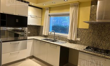Importante casa en venta en Saint Thomas Sur 4 dormitorios   Escritorio y dependencias