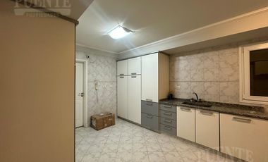 Importante casa en venta en Saint Thomas Sur 4 dormitorios   Escritorio y dependencias