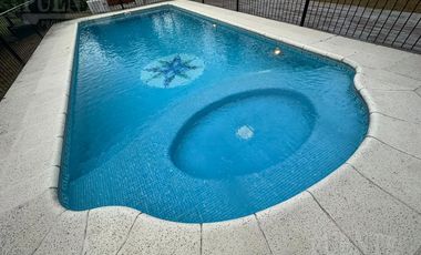 Importante casa en venta en Saint Thomas Sur 4 dormitorios   Escritorio y dependencias
