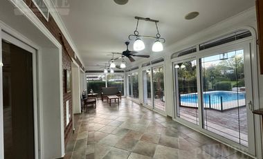 Importante casa en venta en Saint Thomas Sur 4 dormitorios   Escritorio y dependencias