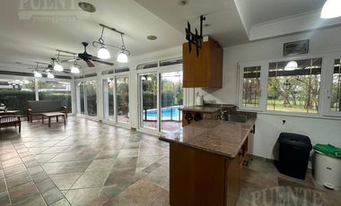 Importante casa en venta en Saint Thomas Sur 4 dormitorios   Escritorio y dependencias