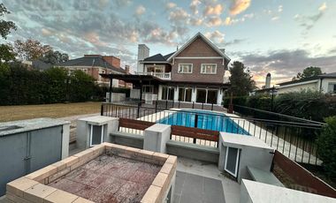 Importante casa en venta en Saint Thomas Sur 4 dormitorios   Escritorio y dependencias
