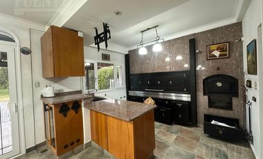 Importante casa en venta en Saint Thomas Sur 4 dormitorios   Escritorio y dependencias