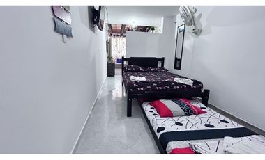 Casa hostal cerca al mar en conjunto cerrado rodadero sur 005