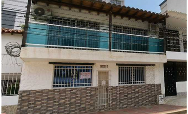 Casa hostal cerca al mar en conjunto cerrado rodadero sur 005