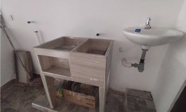 ESPECTACULAR CASA CON LOCAL ESQUINERA EN LA CONCORDIA, PALMIRA