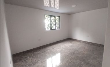 ESPECTACULAR CASA CON LOCAL ESQUINERA EN LA CONCORDIA, PALMIRA