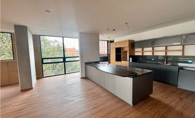 ARRIENDO EAPARTAMENTO ESTRENAR VISTA  243m2   PISO ALTO LA CABRERA