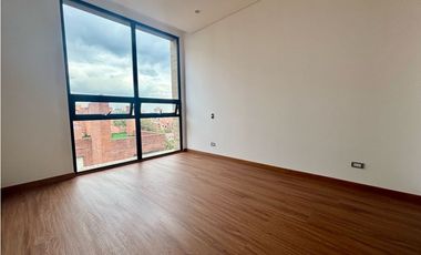ARRIENDO EAPARTAMENTO ESTRENAR VISTA  243m2   PISO ALTO LA CABRERA