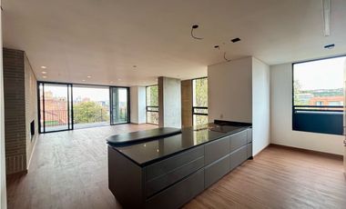 ARRIENDO EAPARTAMENTO ESTRENAR VISTA  243m2   PISO ALTO LA CABRERA