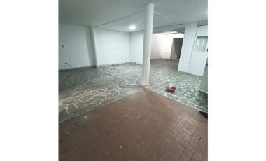 SE VENDE O SE ARRIENDA BODEGA EN ITAGUI