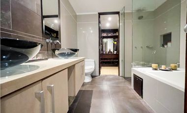 Venta apto en Torreladera con jardín (Cerros de Suba)