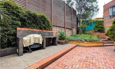 Venta apto en Torreladera con jardín (Cerros de Suba)