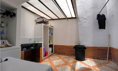 Casa en venta en Medellín, sector Guayabal